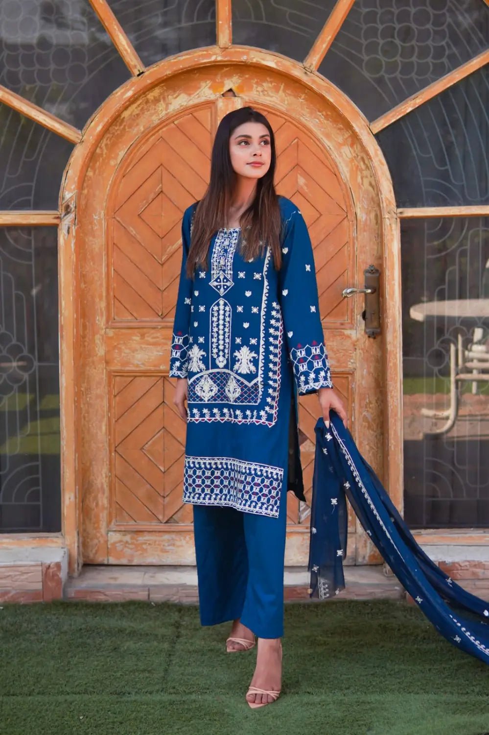 3PC Stiched Embroidered Patch Suit ML 11 - Mahriza