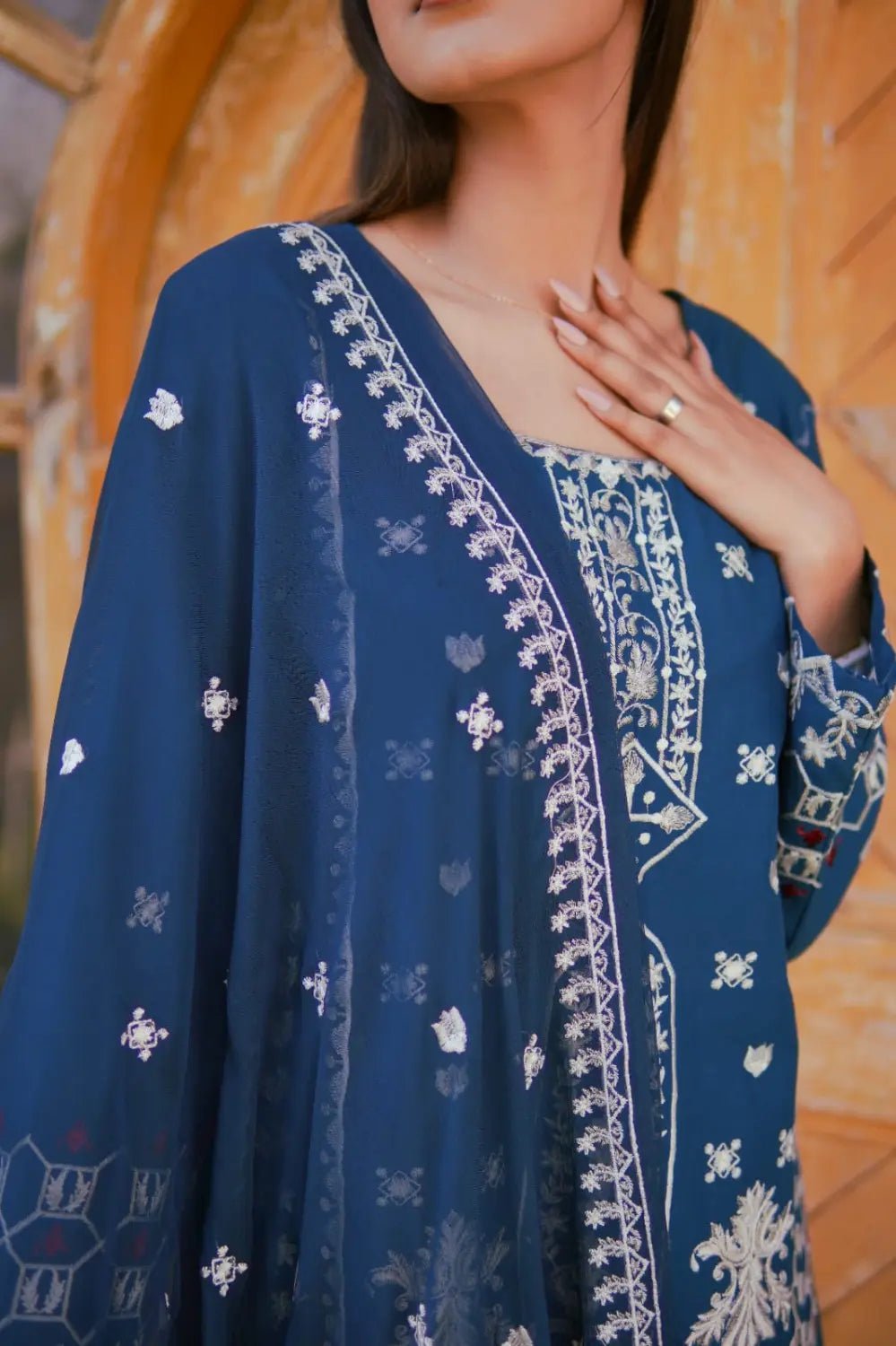 3PC Stiched Embroidered Patch Suit ML 11 - Mahriza