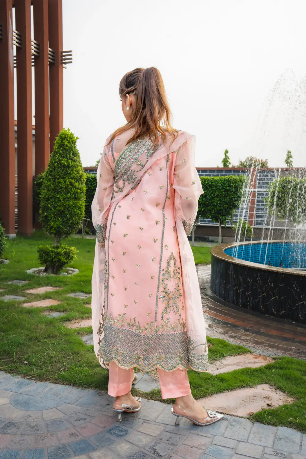 🌸 Blush Grace – Luxury Embroidered & Sequin Organza Suit Mahriza