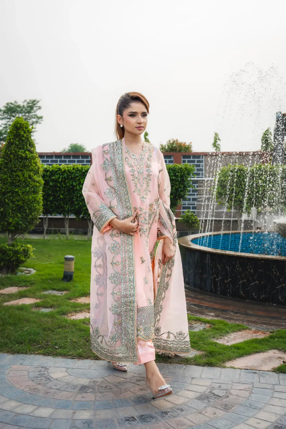 🌸 Blush Grace – Luxury Embroidered & Sequin Organza Suit Mahriza
