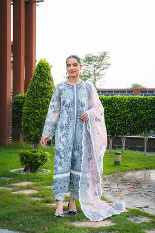 💠 Frosted Lilac – Luxury Embroidered Organza Dress - Mahriza