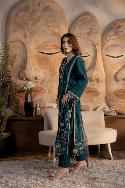 Green Embroidered Lawn 3PC Suit - Mahriza
