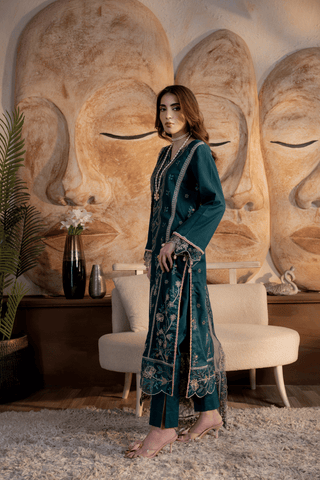 Green Embroidered Lawn 3PC Suit - Mahriza