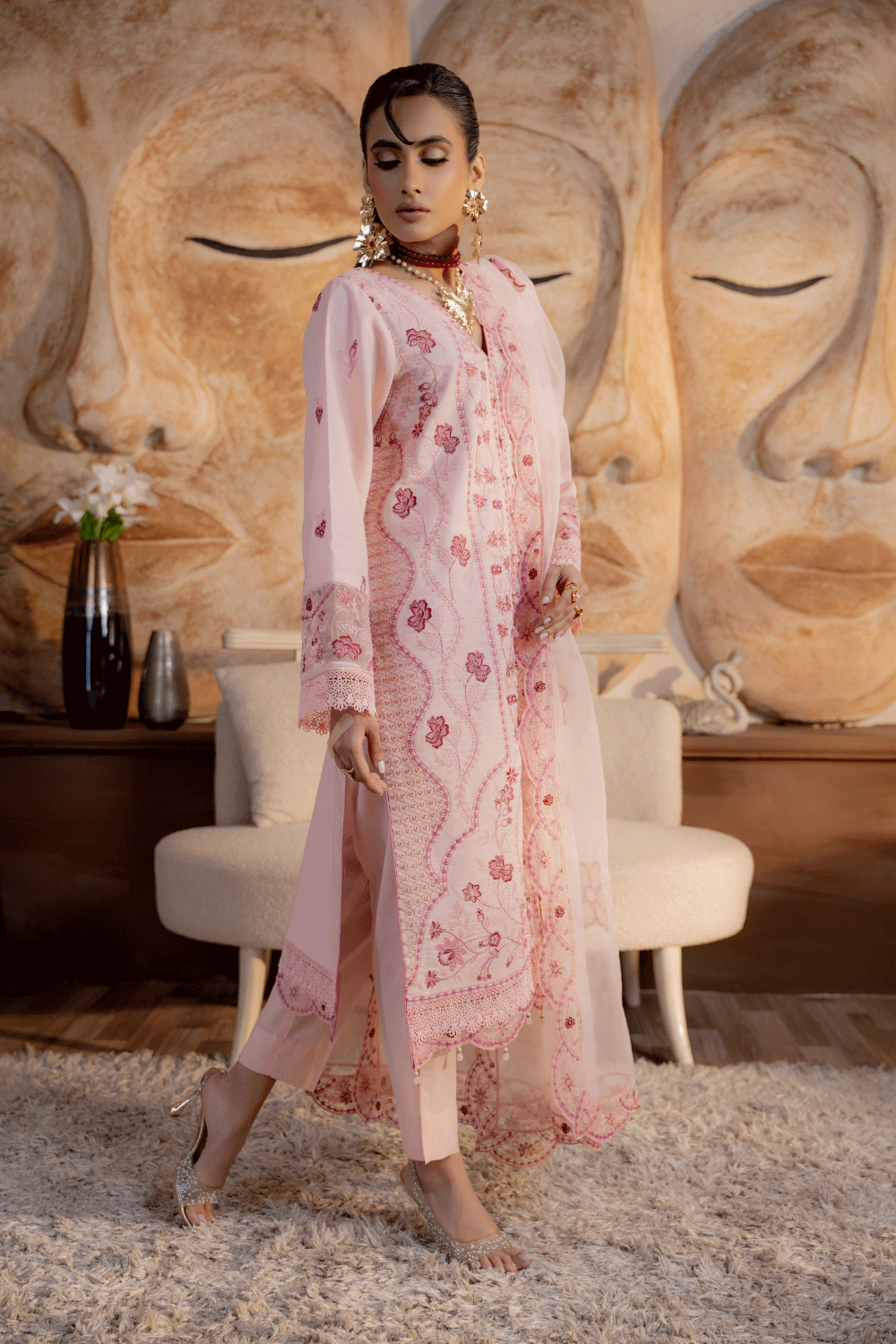 Peach Embroidered Lawn 3PC Suit - Mahriza