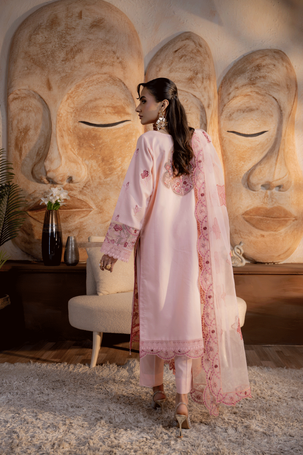 Peach Embroidered Lawn 3PC Suit - Mahriza