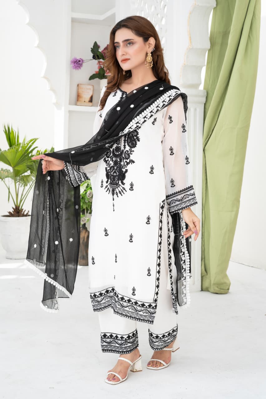 ❄️ White Smoke – Ethereal Embroidered Chiffon Dress - Mahriza